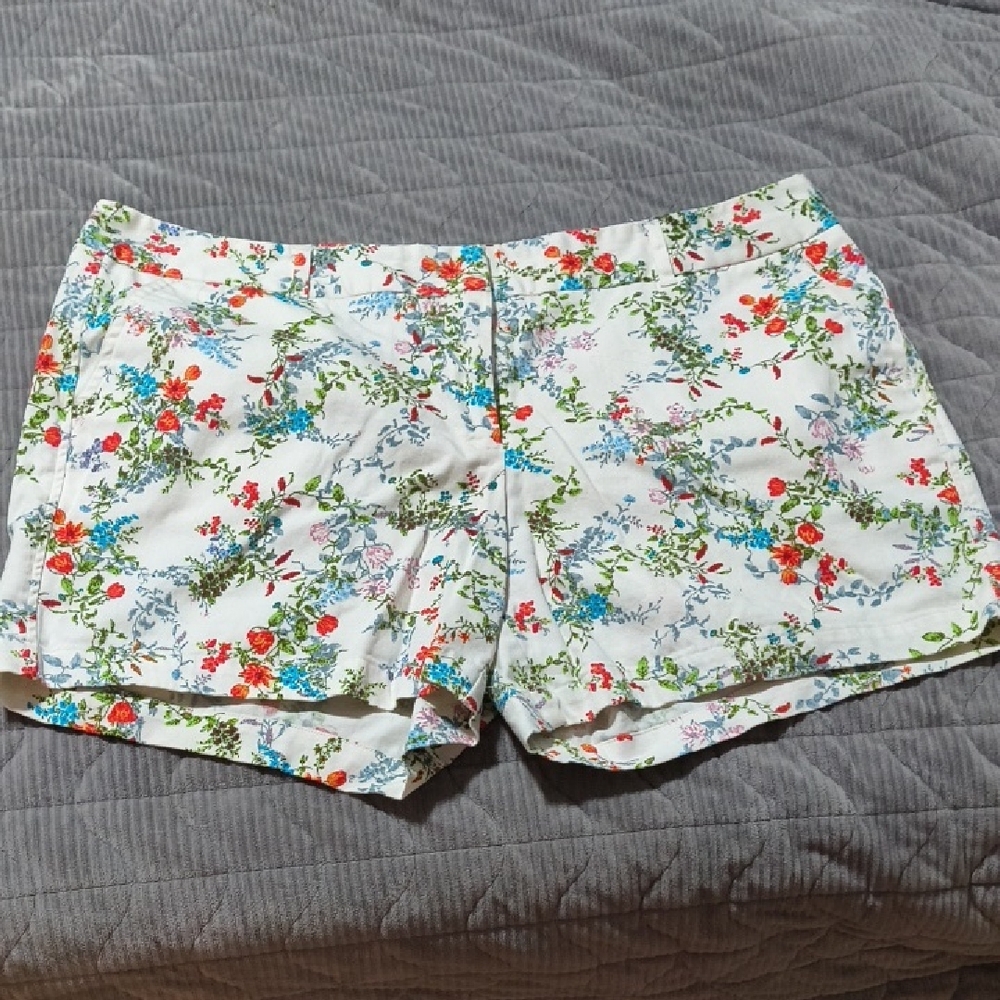 Floral Women's Shorts
